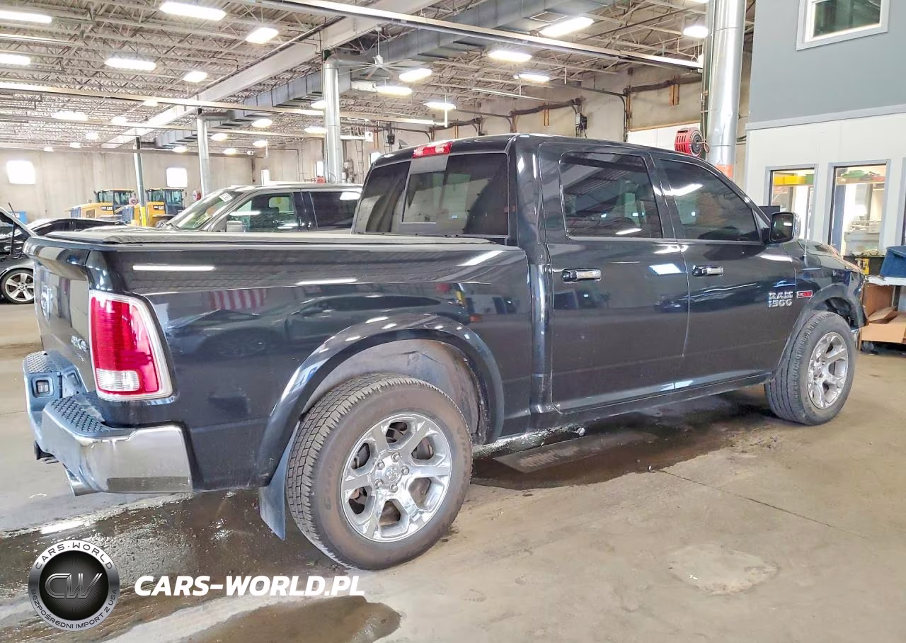 2015 Ram 1500 Laramie VIN:1C6RR7NM4FS664971 - 3