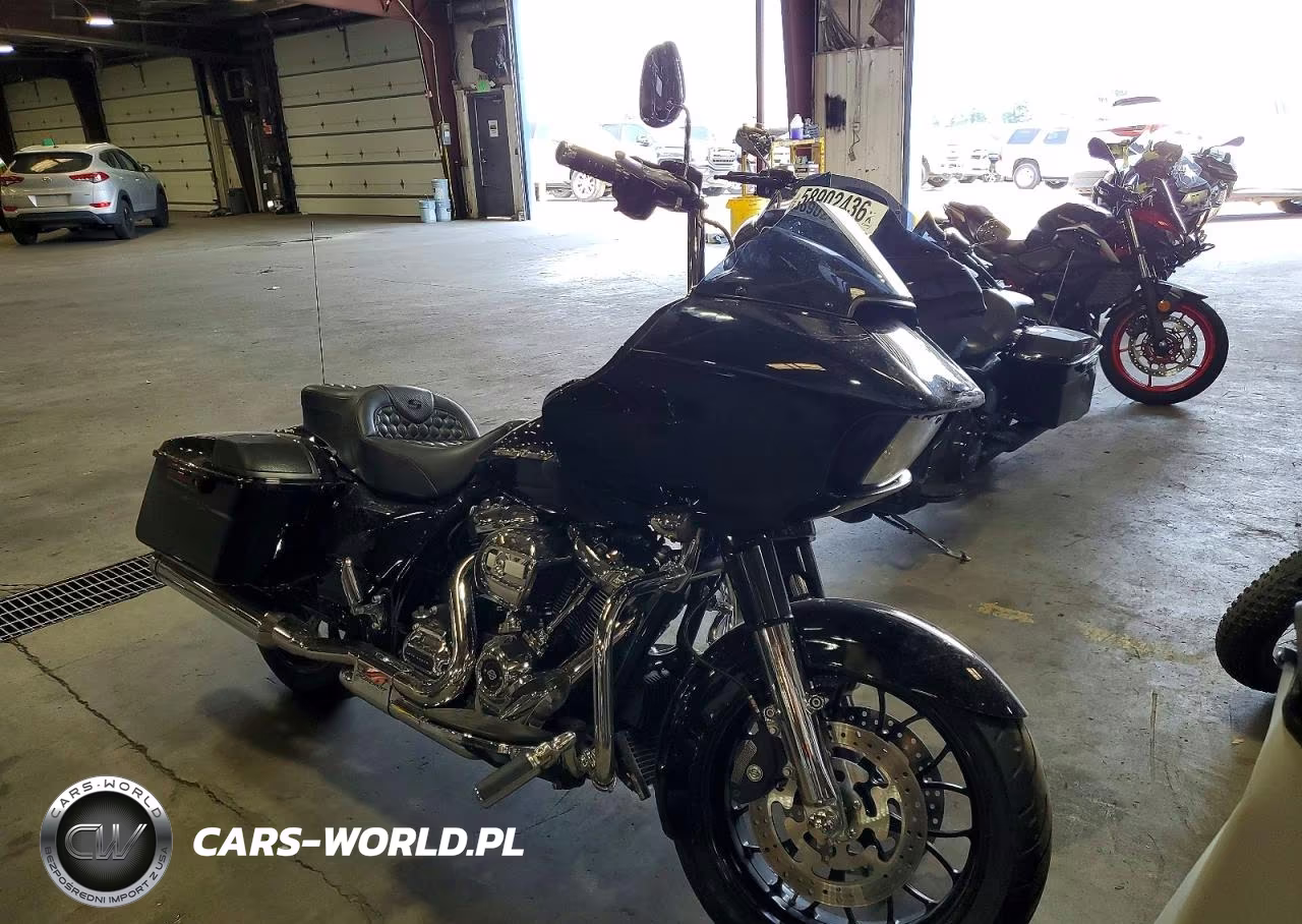 2017 Harley-Davidson Fltrxs Road Glide Special