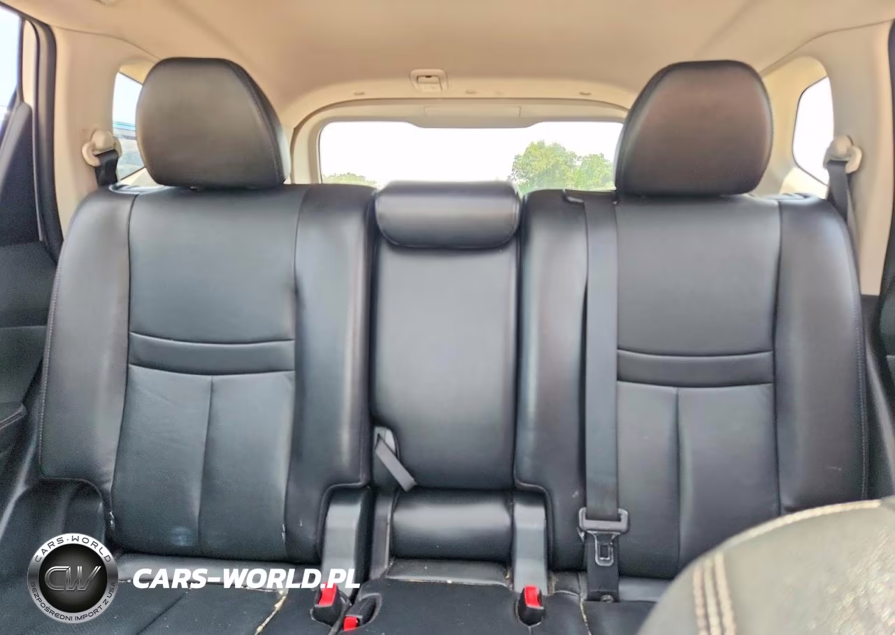 2016 Nissan Rogue Sl VIN:5N1AT2MT3GC850723 - 10