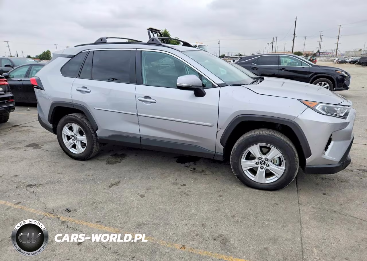 2025 Toyota Rav4 Xle VIN:2T3W1RFV1SW438006 - 4