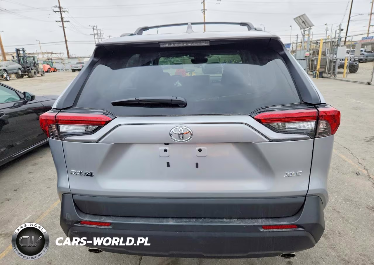 2025 Toyota Rav4 Xle VIN:2T3W1RFV1SW438006 - 6