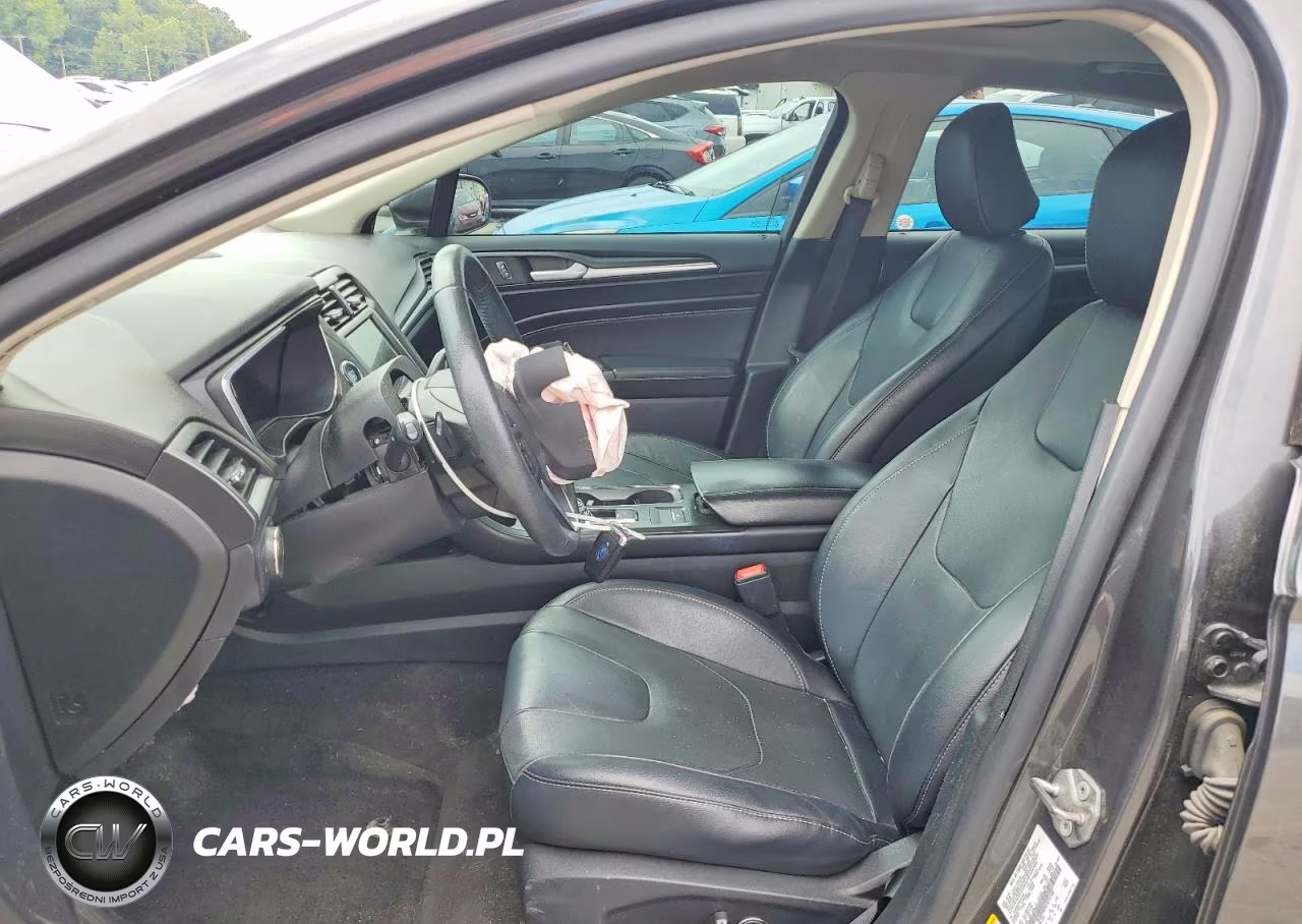 2020 Ford Fusion Titanium VIN:3FA6P0K99LR257587 - 7