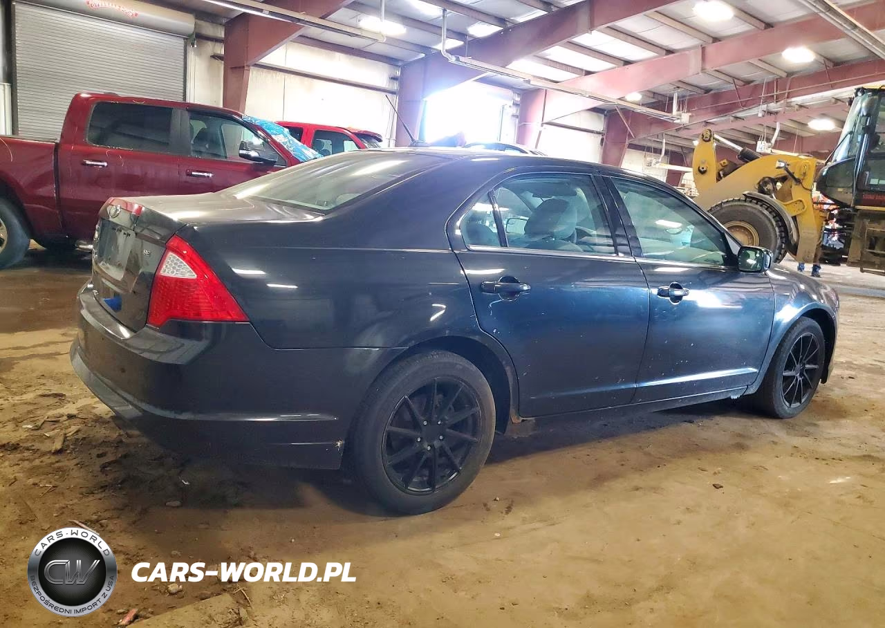 2012 Ford Fusion Se VIN:3FAHP0HA1CR384232 - 3