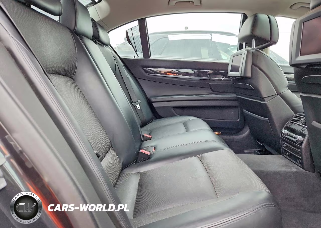2012 BMW Alpina B7 VIN:WBAKB8C58CC962572 - 10