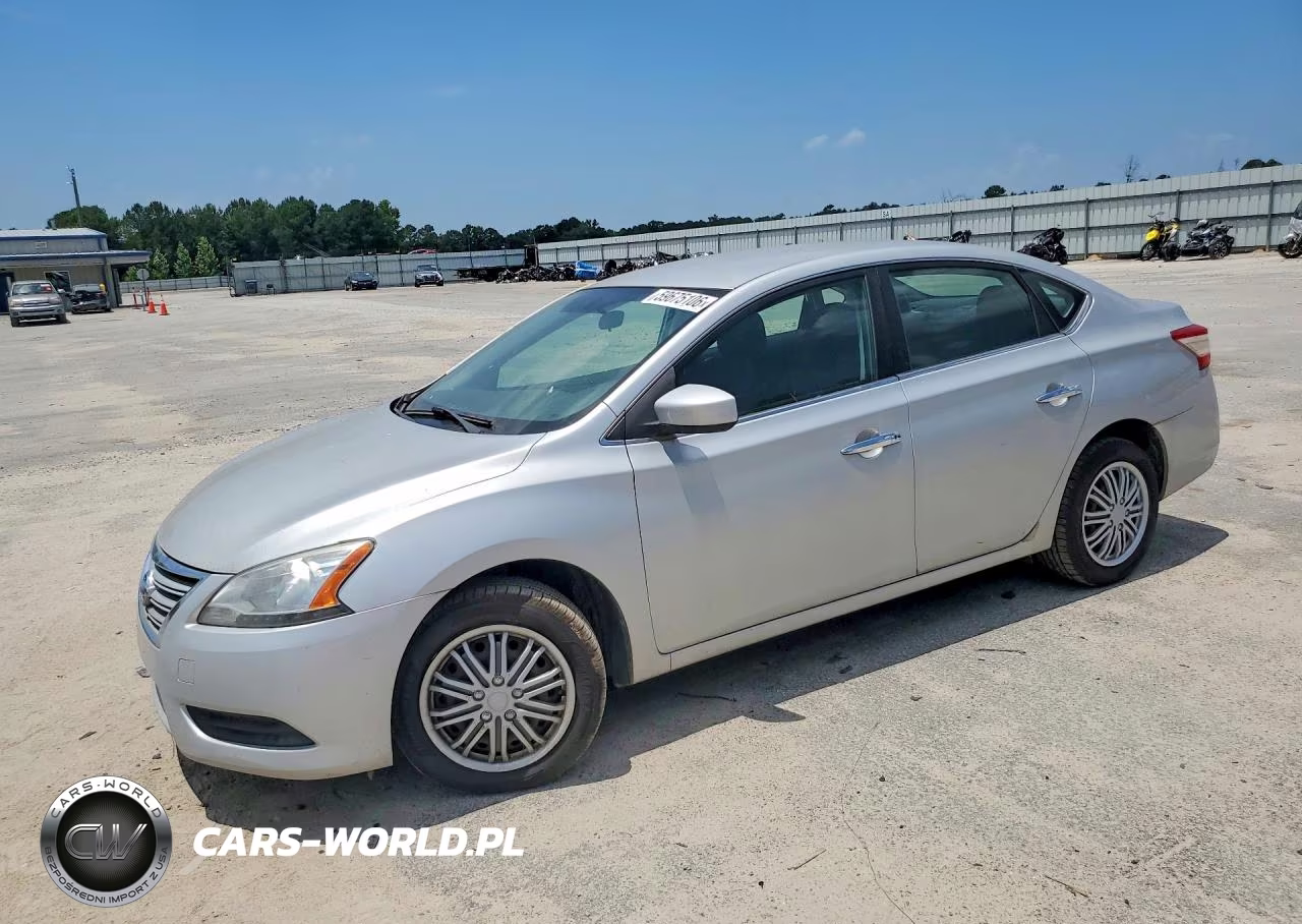 2014 Nissan Sentra S – zdjęcie 1 z 12