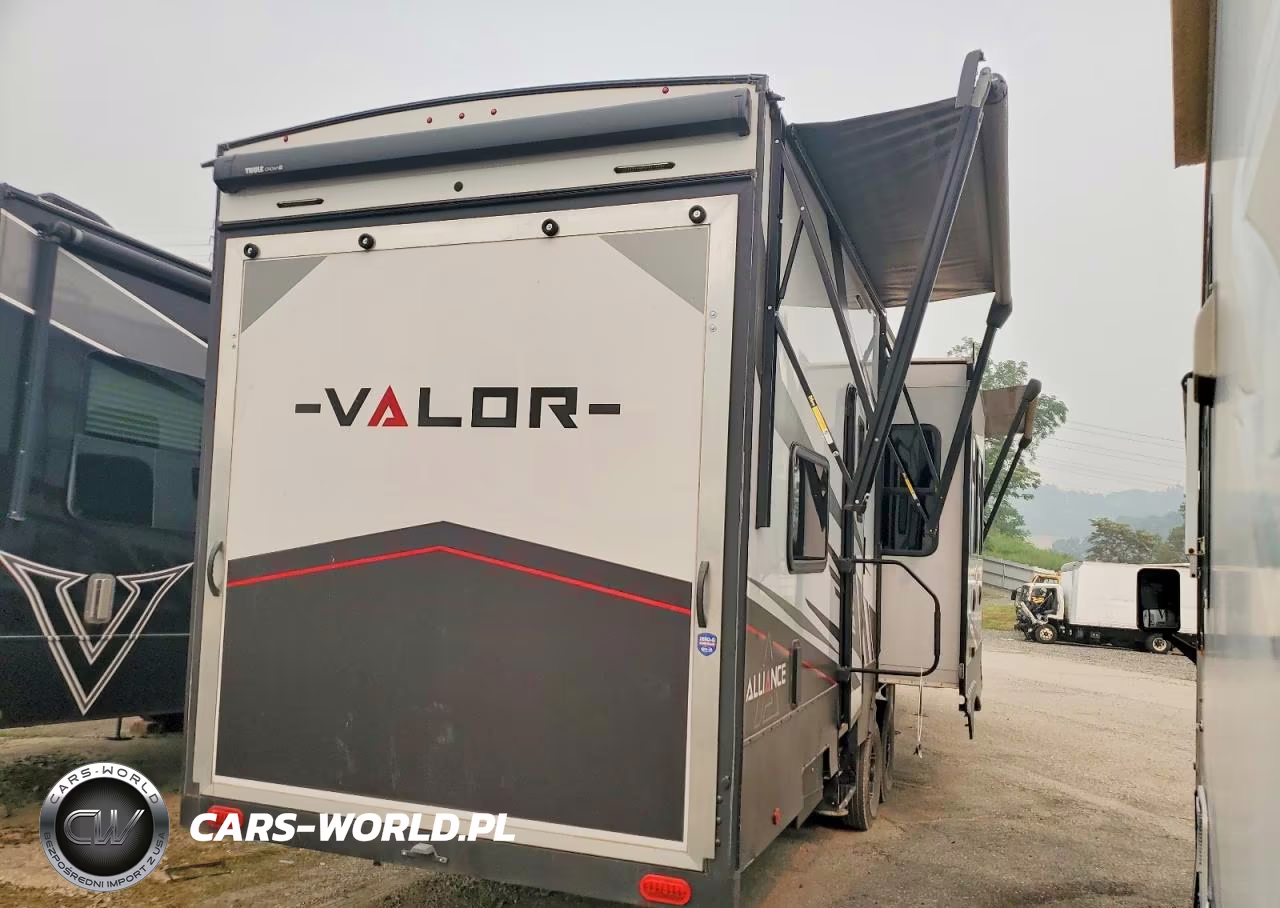 2021 Alliance Valor Camper VIN:7M5FV3926MA004115 - 4