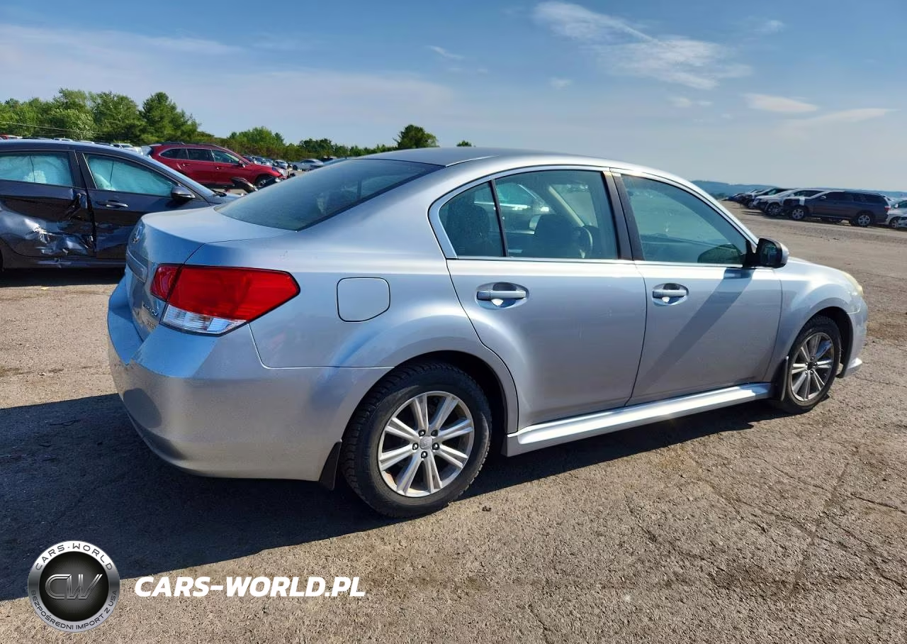 SUBARU LEGACY 2.5 VIN:4S3BMBC69D3013374 - 3