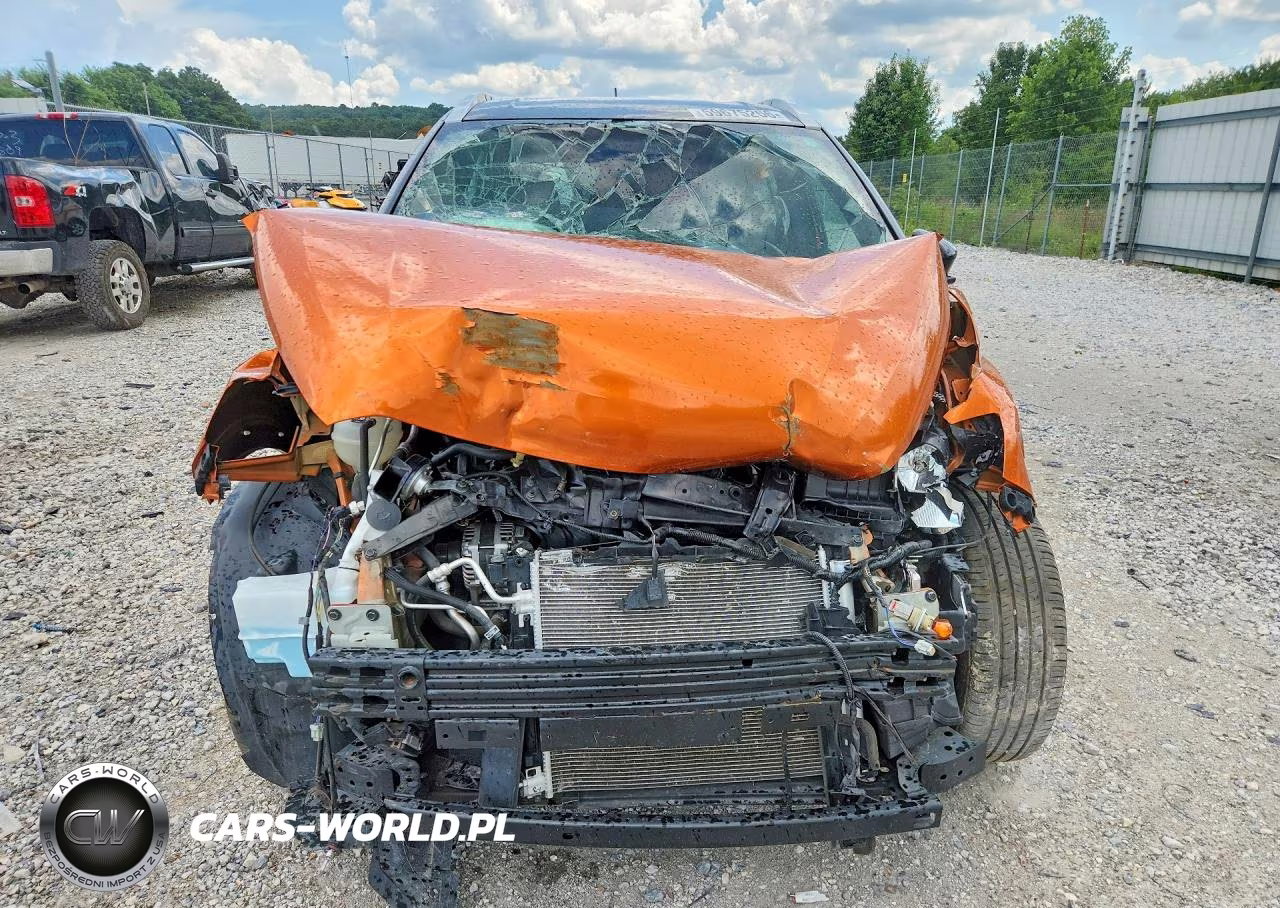 2018 Nissan Kicks Sr VIN:3N1CP5CU7JL524144 - 5