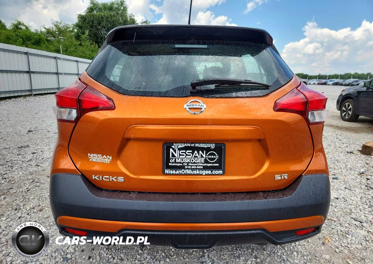 2018 Nissan Kicks Sr VIN:3N1CP5CU7JL524144 - 6