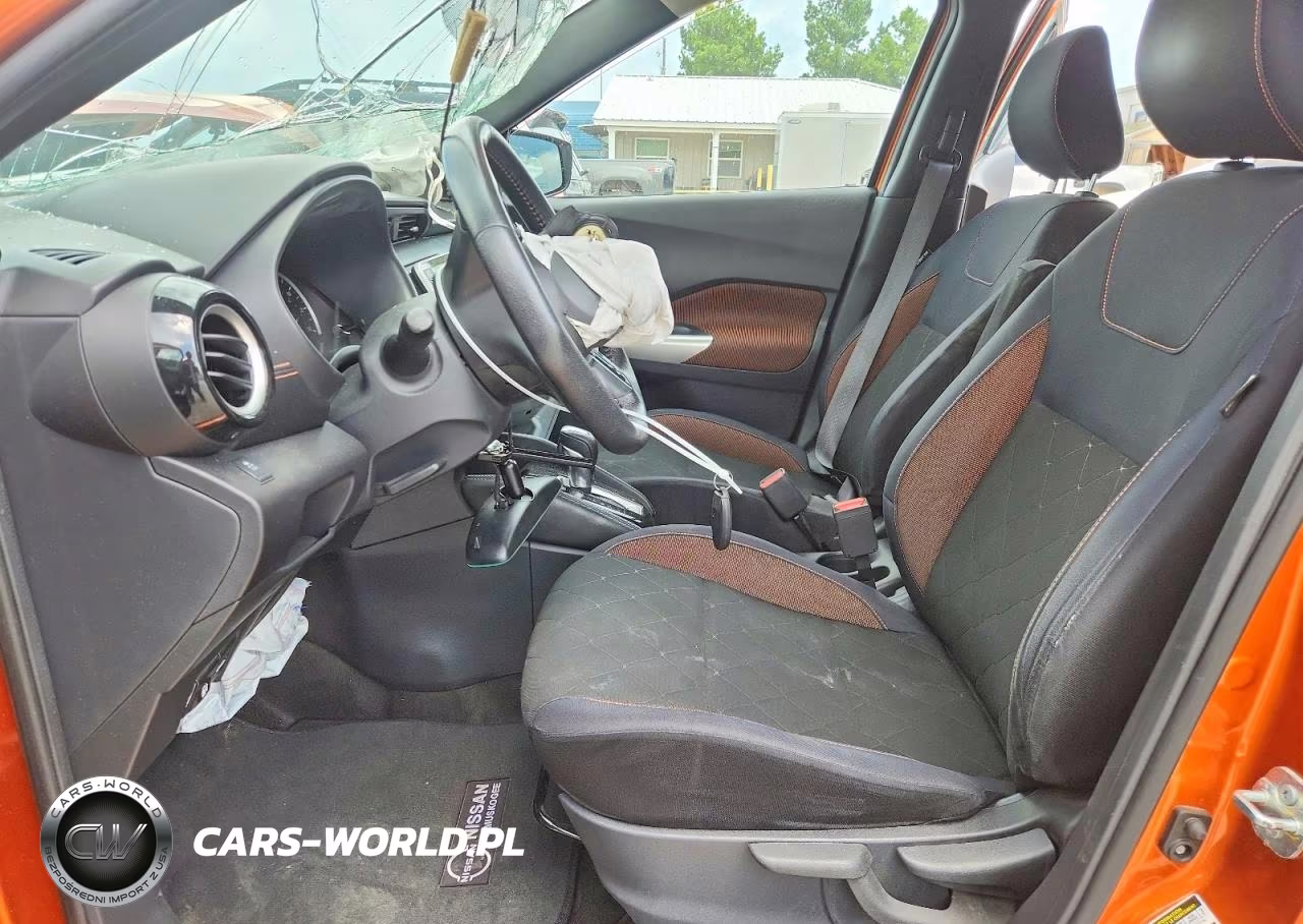 2018 Nissan Kicks Sr VIN:3N1CP5CU7JL524144 - 7