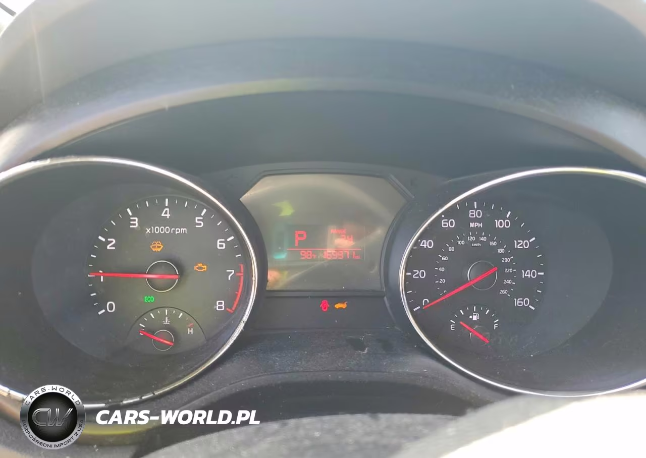2016 Kia Sedona Lx VIN:KNDMB5C13G6197900 - 9