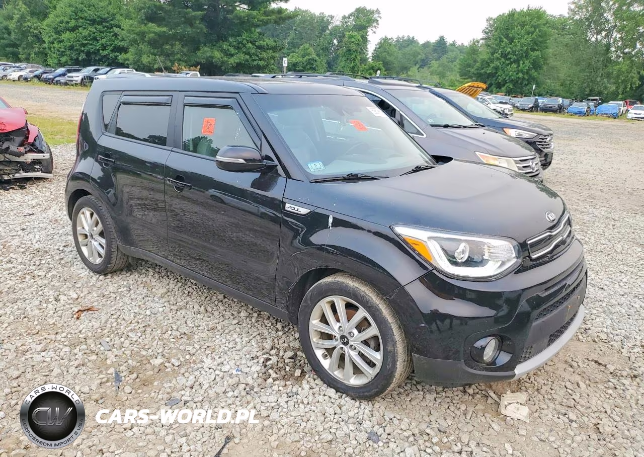 2019 Kia Soul + VIN:KNDJP3A5XK7022576 - 4