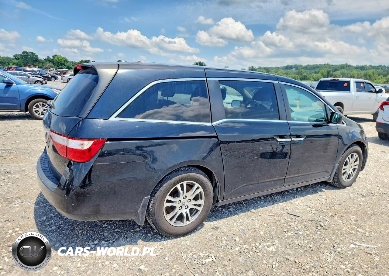 2011 Honda Odyssey Exl VIN:5FNRL5H61BB080899 - 3