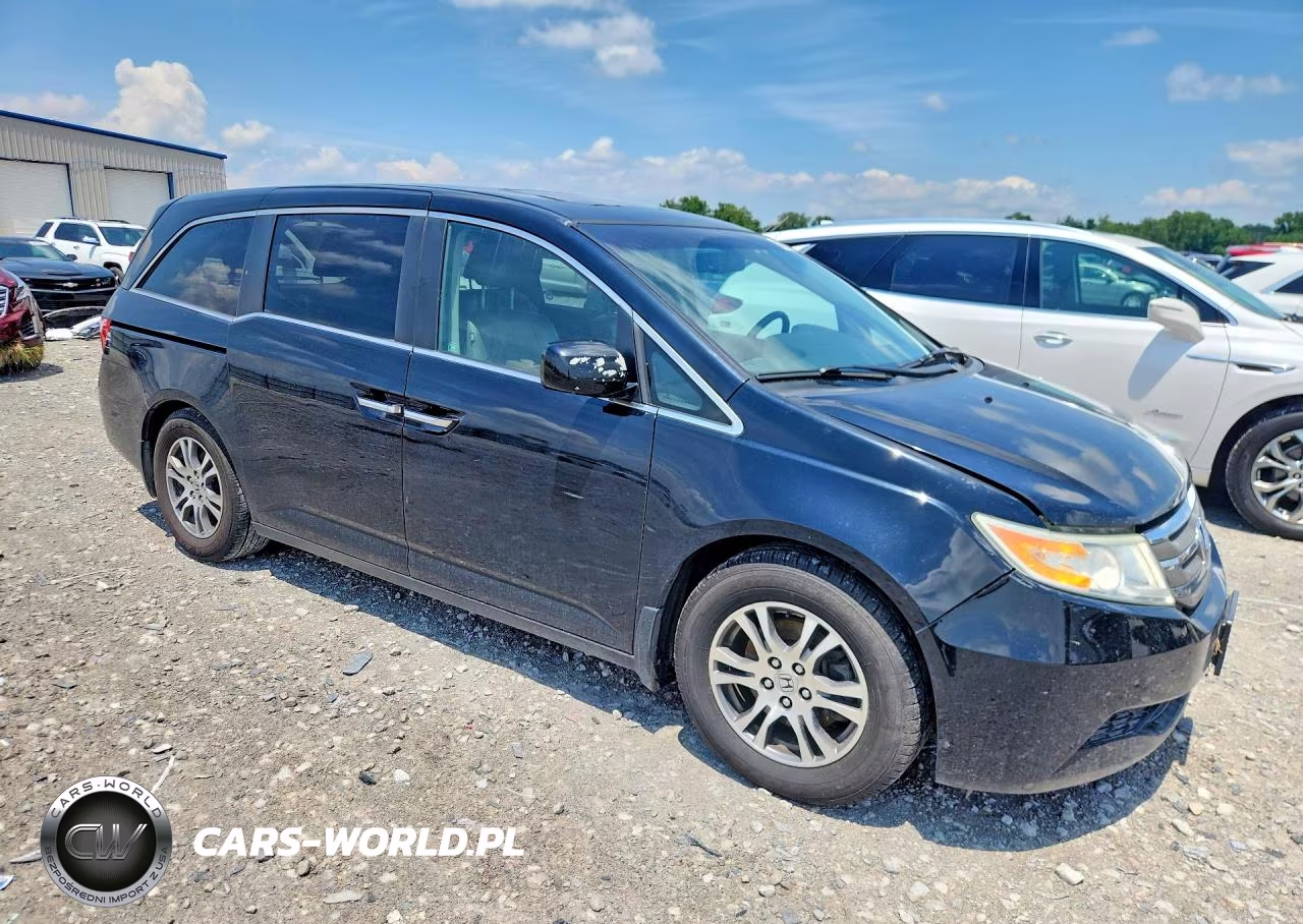 2011 Honda Odyssey Exl VIN:5FNRL5H61BB080899 - 4