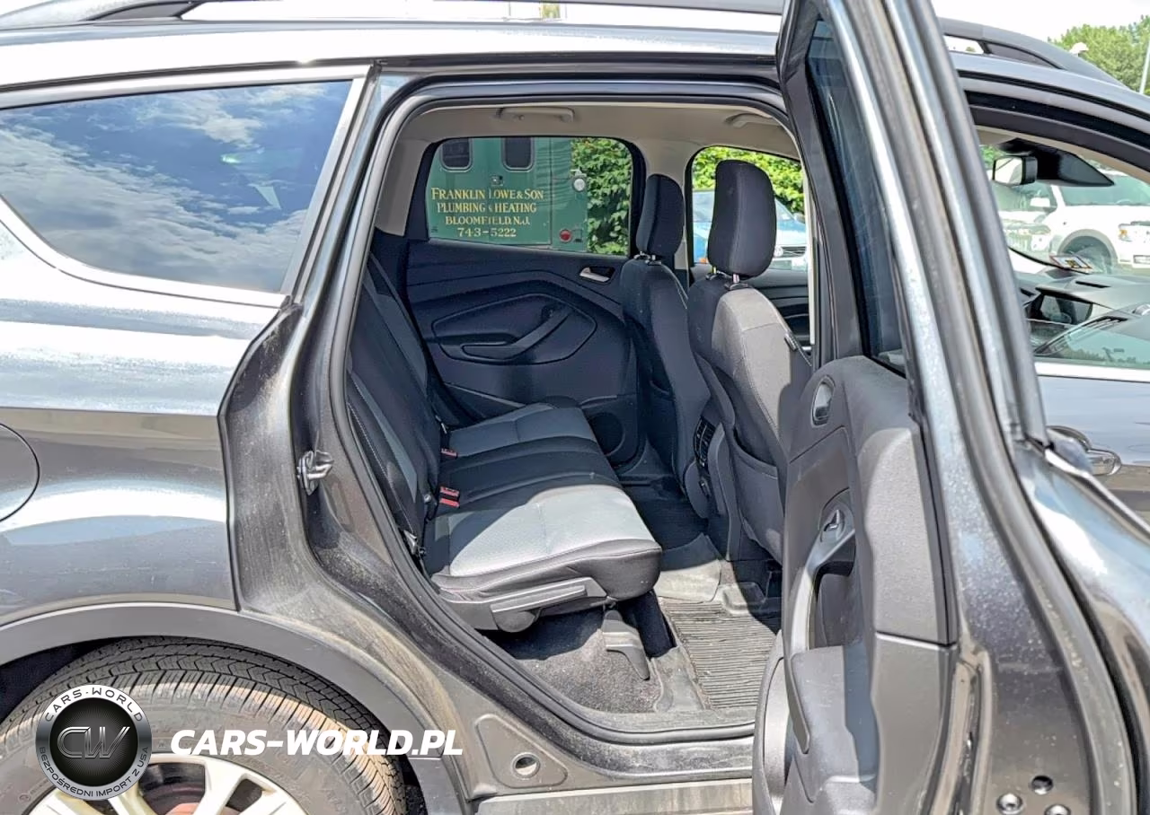 2018 Ford Escape Se VIN:1FMCU9GD9JUD12743 - 6