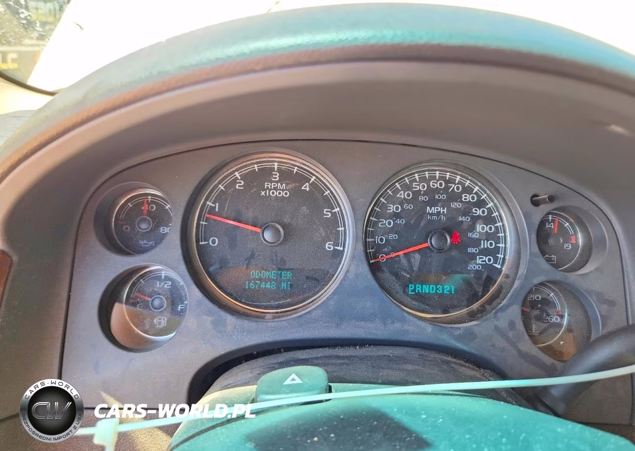 2007 Chevrolet Suburban C1500 VIN:3GNFC16087G198063 - 9