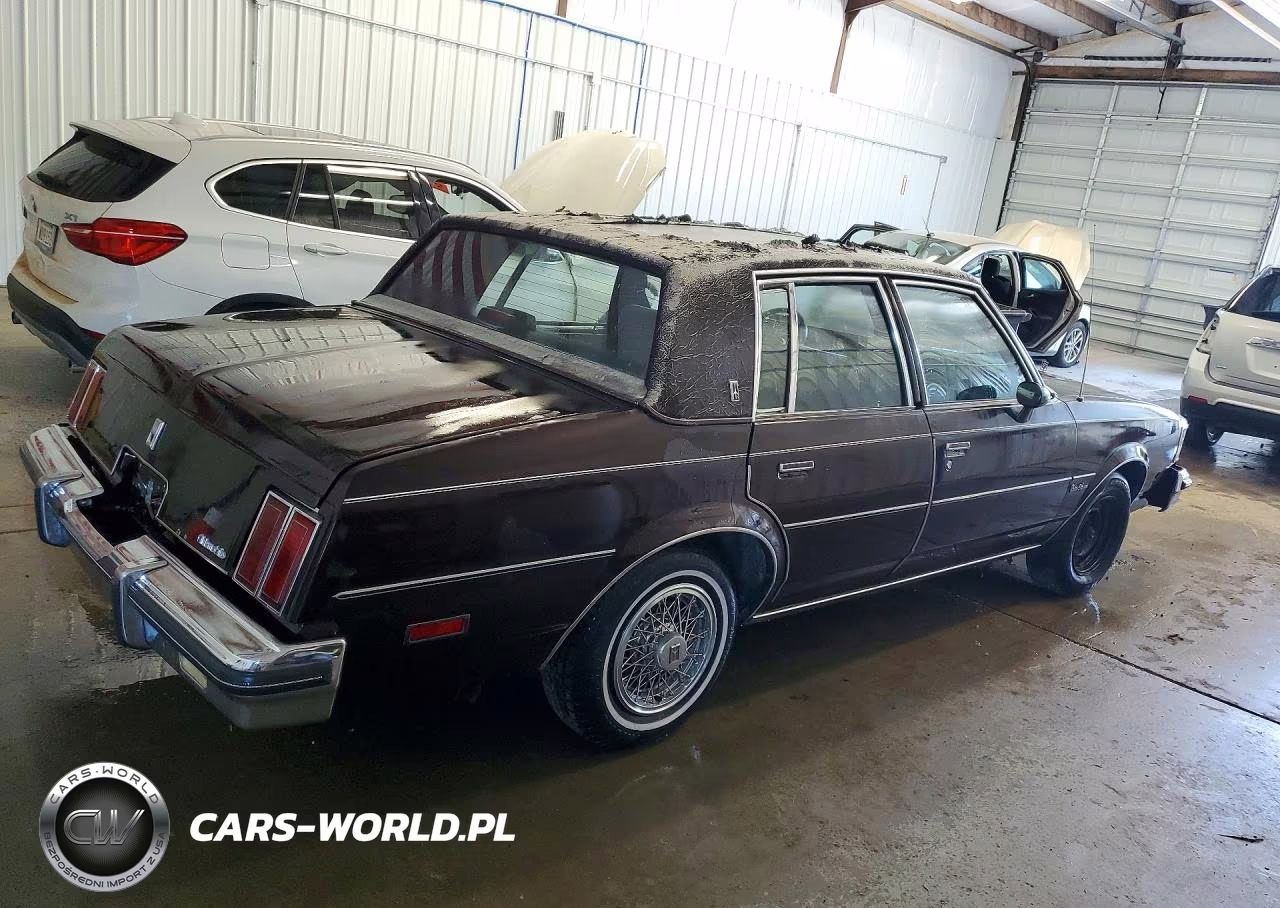 1987 Oldsmobile Cutlass Supreme VIN:1G3GR51A4HR315786 - 3
