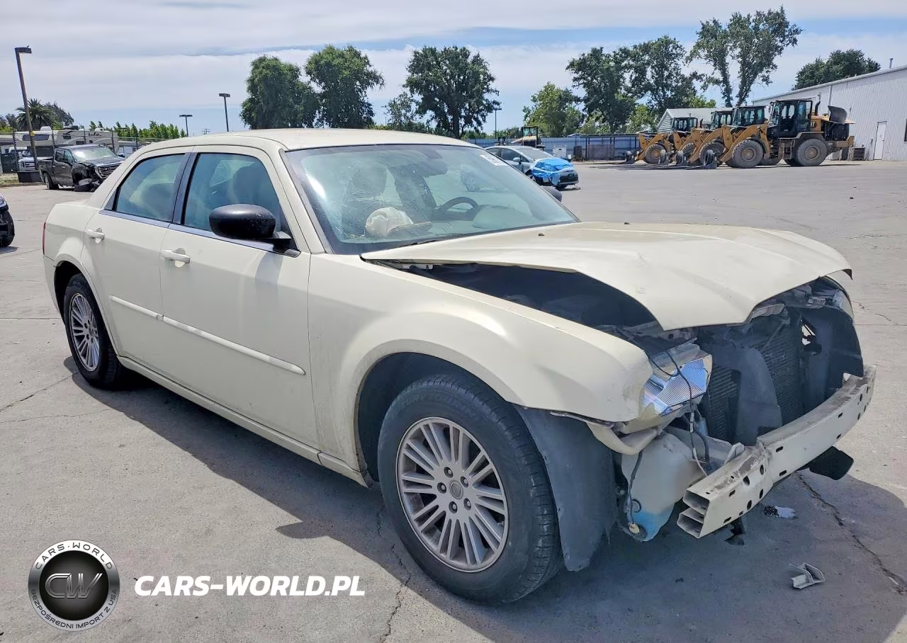 2009 Chrysler 300 Lx VIN:2C3LA43D89H553380 - 4