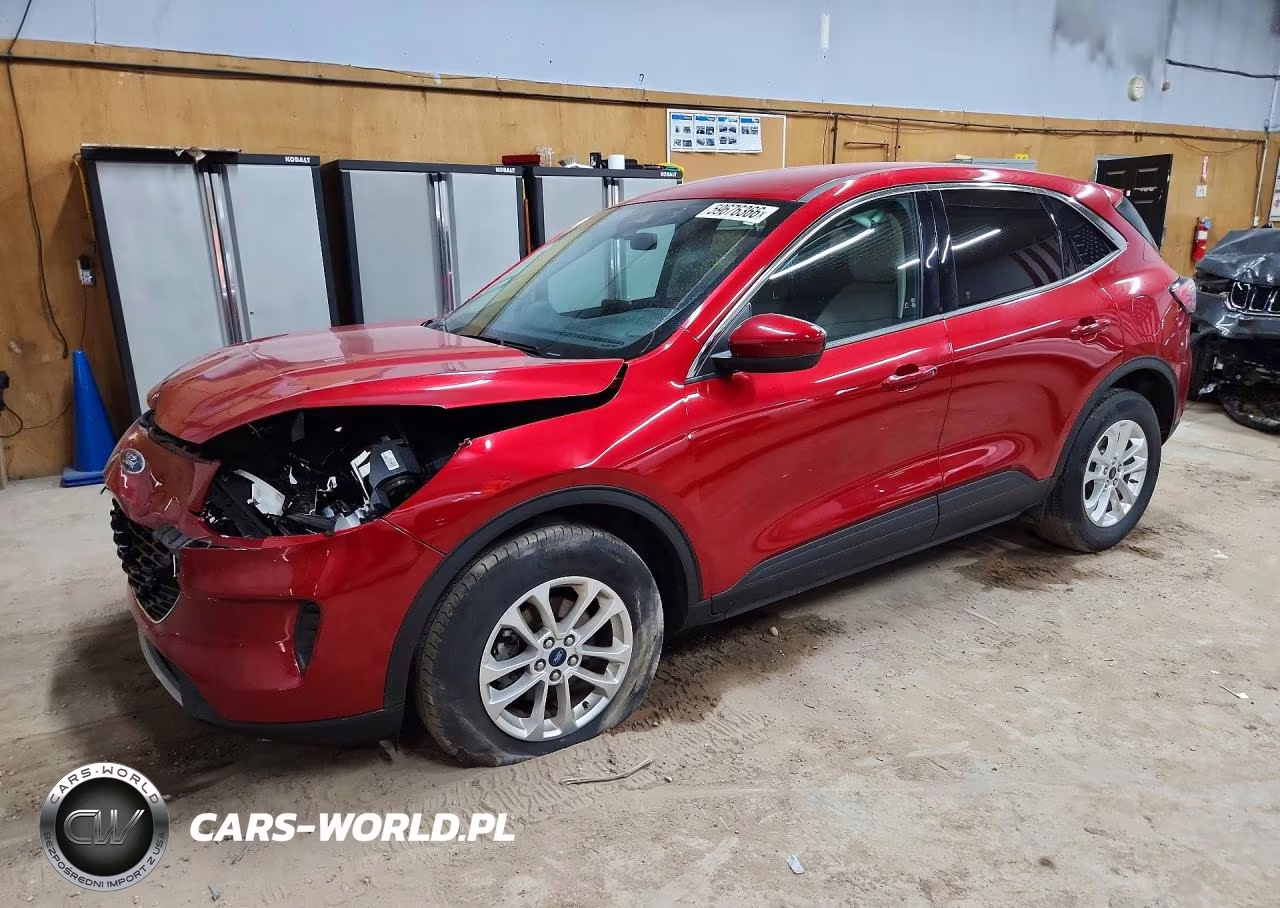2020 Ford Escape Se