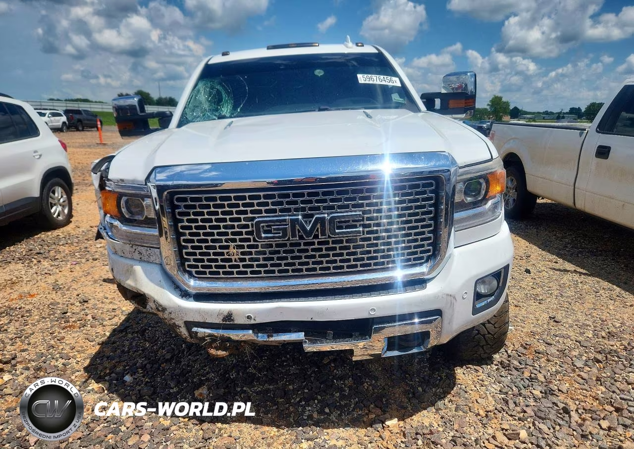 2016 GMC Sierra K2500 Denali VIN:1GT12UE8XGF214084 - 5