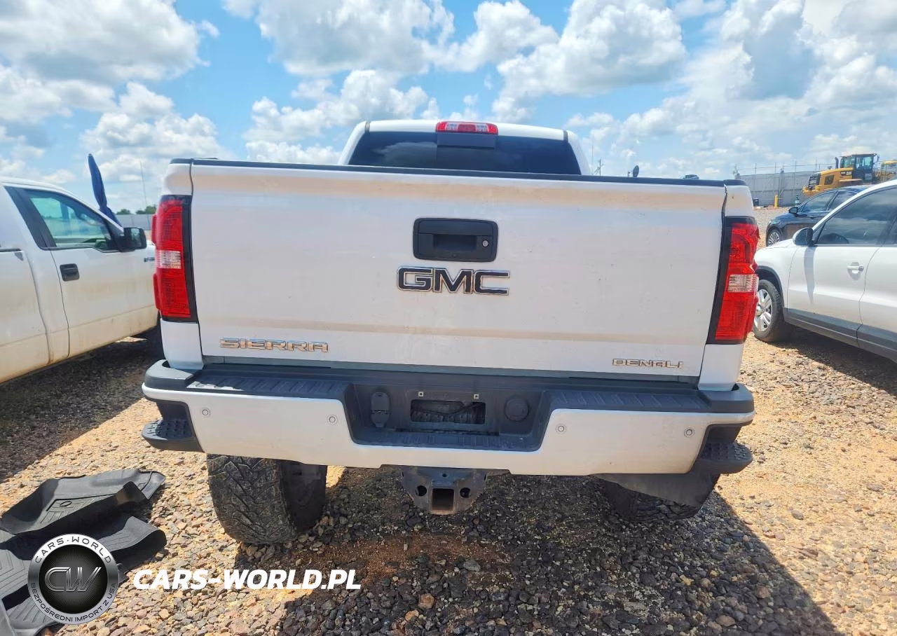 2016 GMC Sierra K2500 Denali VIN:1GT12UE8XGF214084 - 6