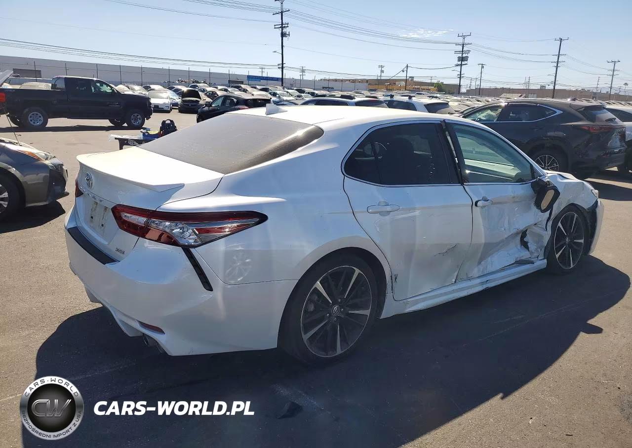 2019 Toyota Camry Xse VIN:4T1B61HK6KU796845 - 3