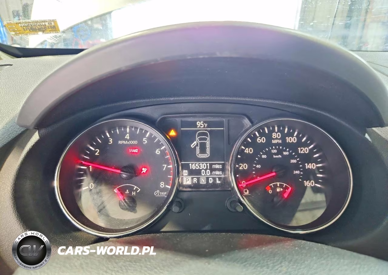 2011 Nissan Rogue S VIN:JN8AS5MV5BW679060 - 9