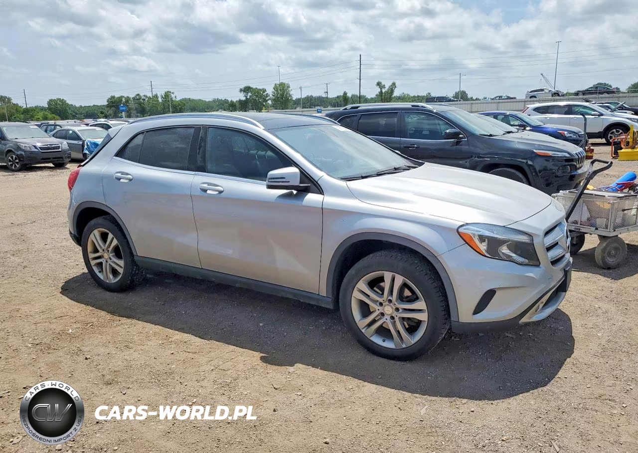 2017 Mercedes-Benz Gla 250 4Matic VIN:WDCTG4GB5HJ304741 - 4