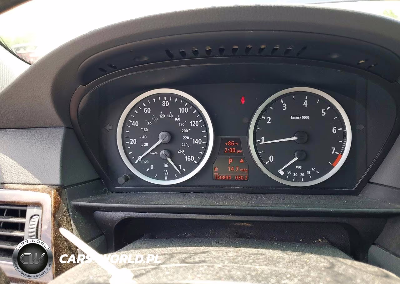 2006 BMW 530 Xit VIN:WBANN73586CN02573 - 9