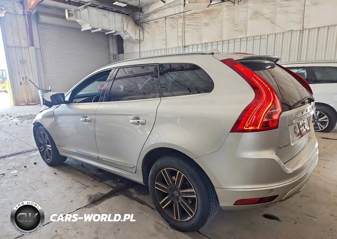 2017 Volvo Xc60 T5 Dynamic VIN:YV440MRR9H2107992 - 2
