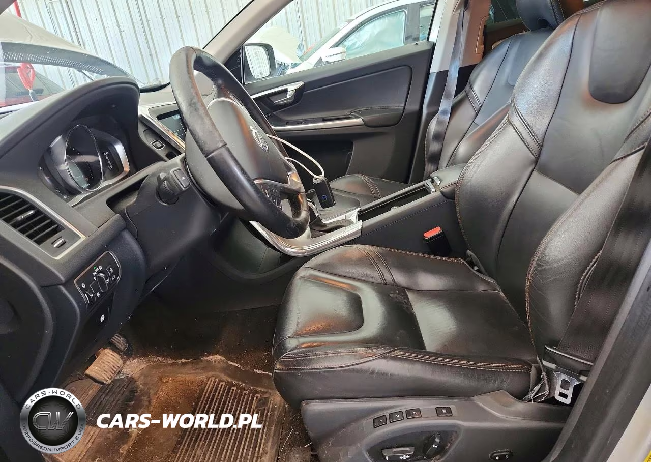 2017 Volvo Xc60 T5 Dynamic VIN:YV440MRR9H2107992 - 7