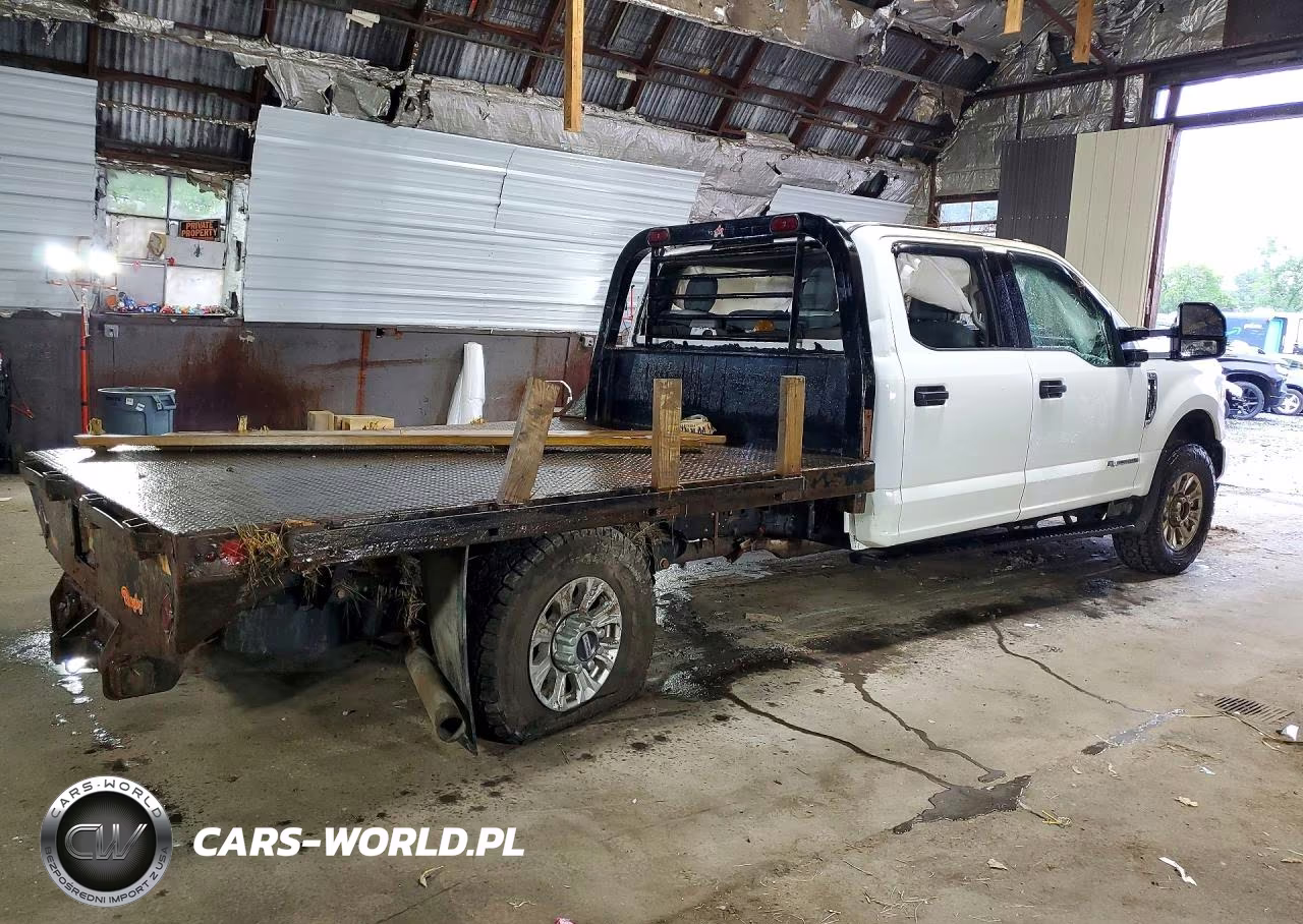 2021 Ford F350 Super Duty VIN:1FD8W3FT6MEC67961 - 3