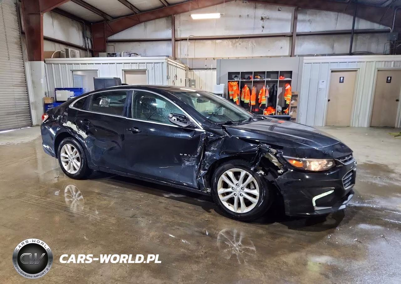 2018 Chevrolet Malibu Lt VIN:1G1ZD5ST3JF266197 - 4