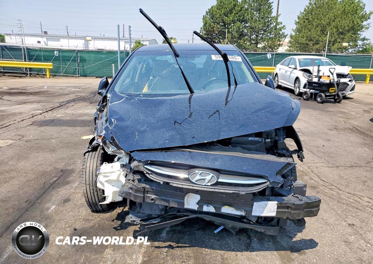2015 Hyundai Accent Gls VIN:KMHCT4AE4FU922841 - 5