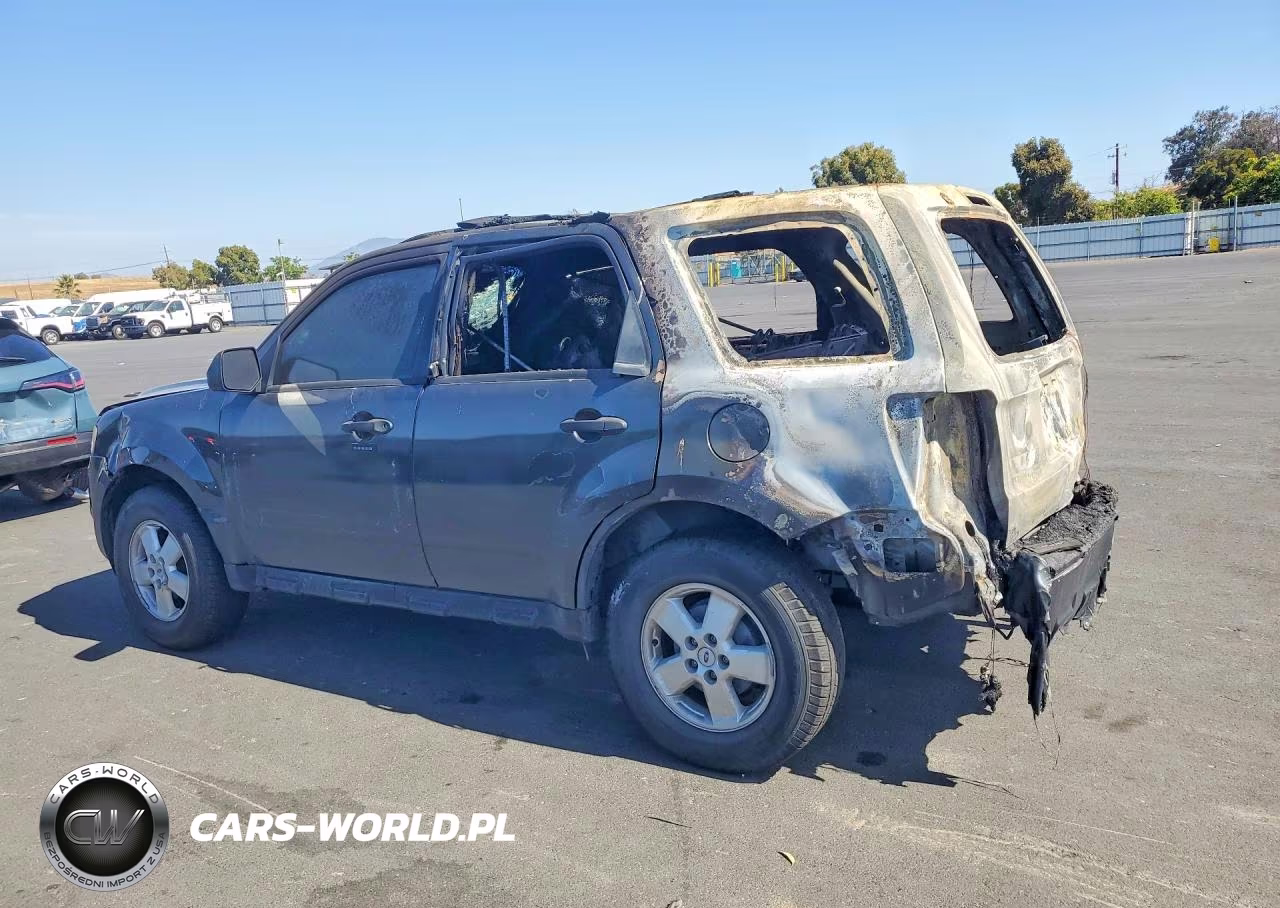 2009 Ford Escape Xlt VIN:1FMCU03719KD07247 - 2