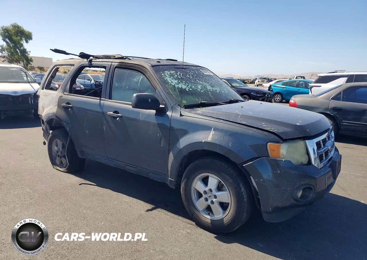 2009 Ford Escape Xlt VIN:1FMCU03719KD07247 - 4