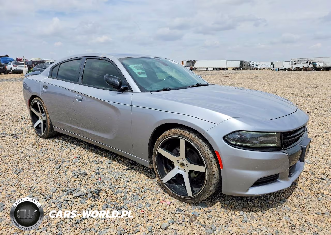 2018 Dodge Charger Sxt VIN:2C3CDXBG9JH197255 - 4