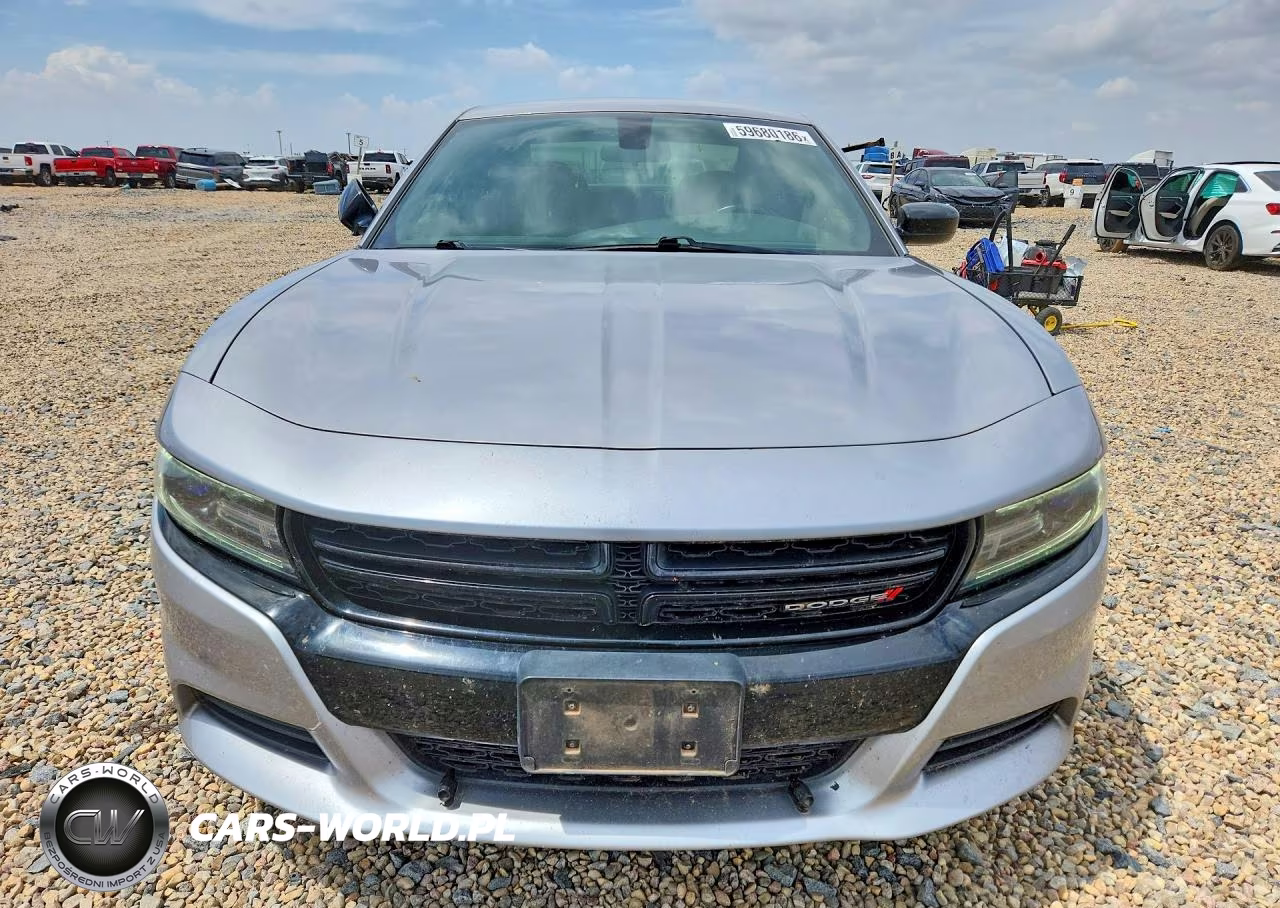 2018 Dodge Charger Sxt VIN:2C3CDXBG9JH197255 - 5
