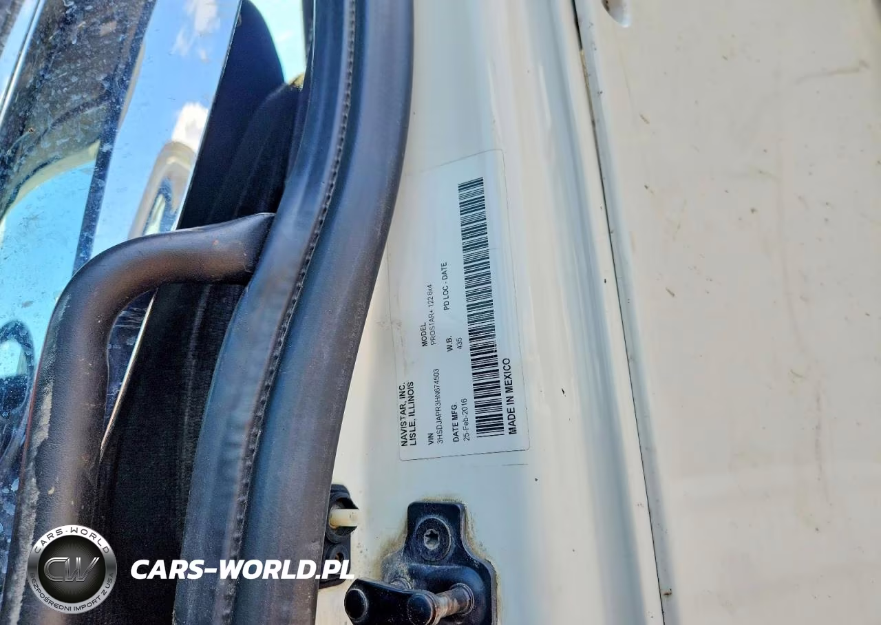2017 International Prostar Semi Truck VIN:3HSDJAPR3HN674503 - 13