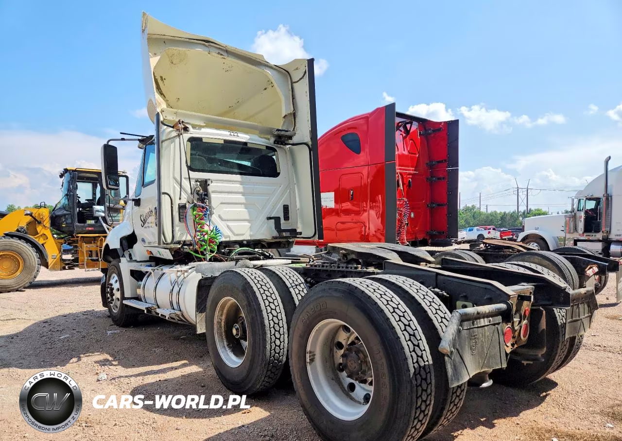 2017 International Prostar Semi Truck VIN:3HSDJAPR3HN674503 - 2