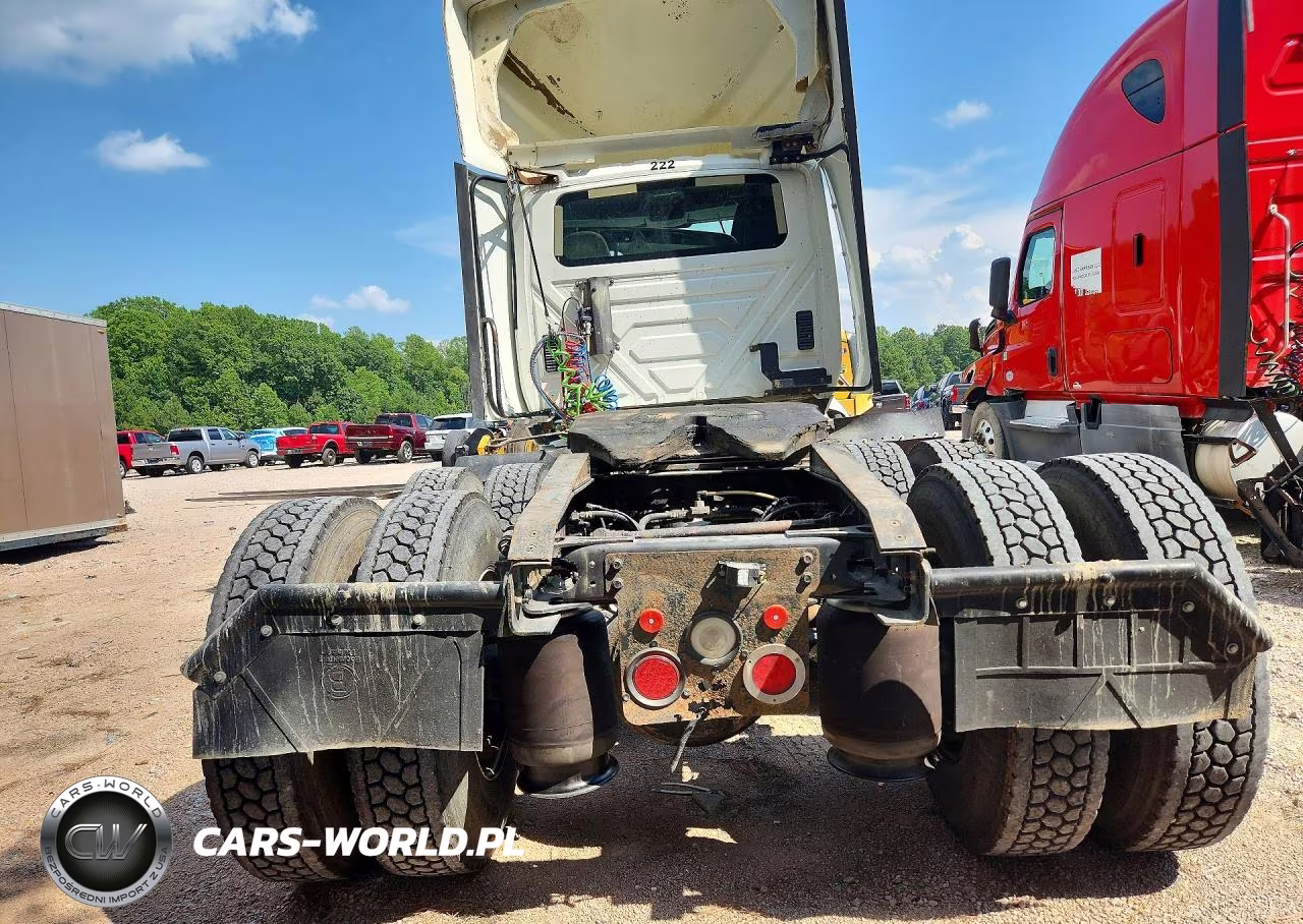 2017 International Prostar Semi Truck VIN:3HSDJAPR3HN674503 - 6