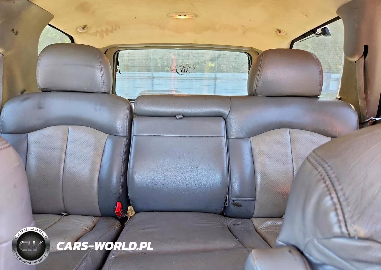 2001 Chevrolet Tahoe K1500 VIN:1GNEK13T01R158435 - 10