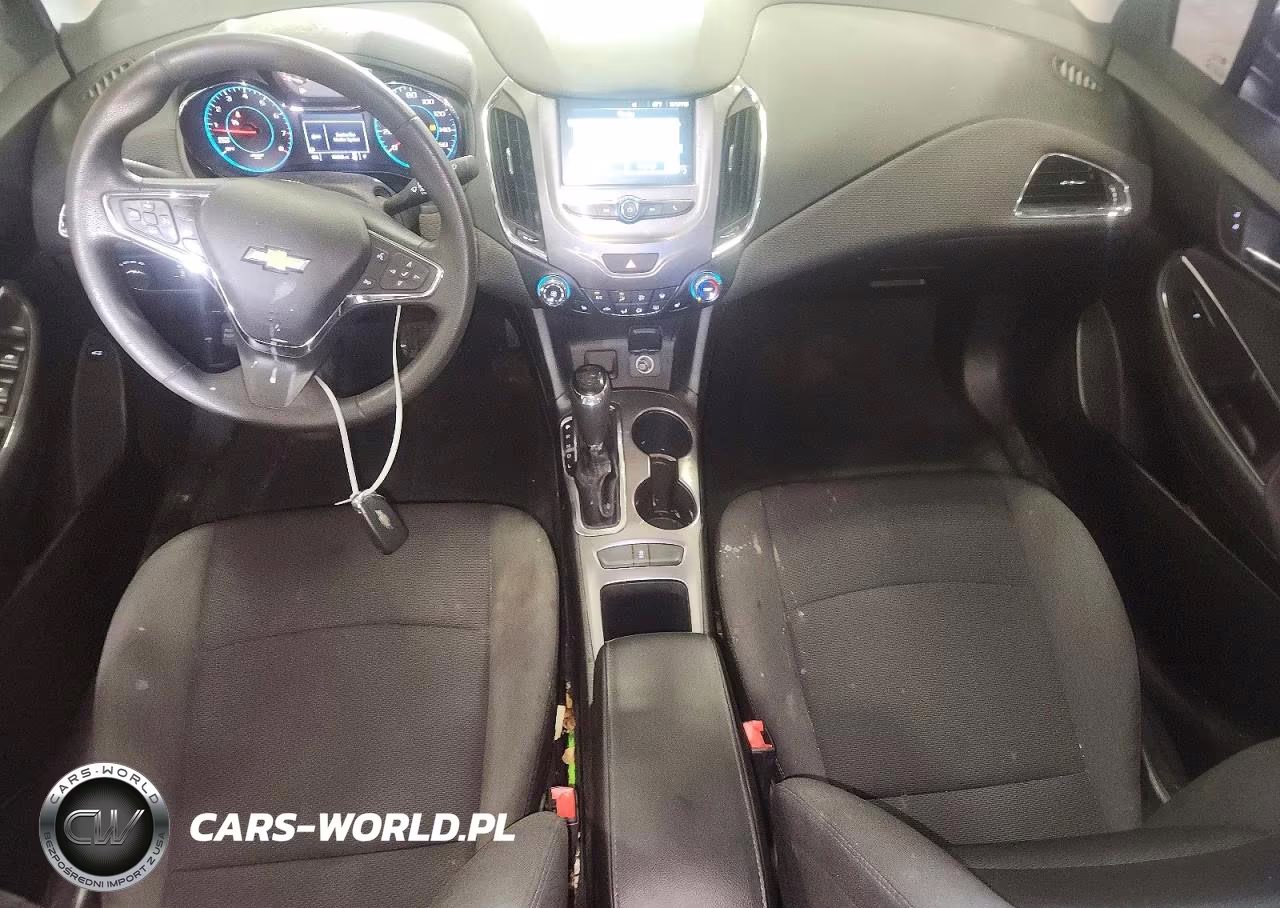 2017 Chevrolet Cruze Lt VIN:1G1BE5SM9H7147999 - 8