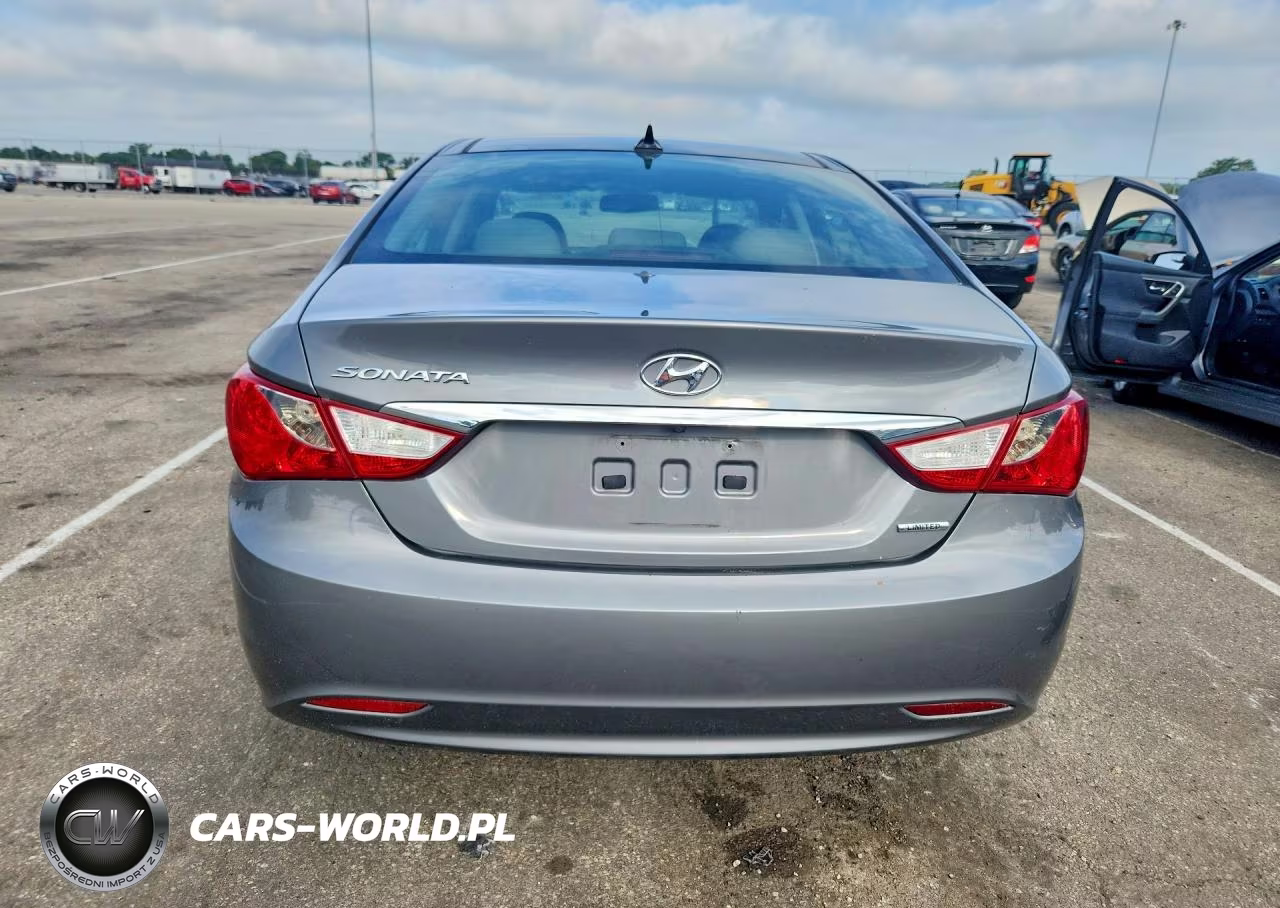 2013 Hyundai Sonata Limited VIN:5NPEC4AC4DH686064 - 6