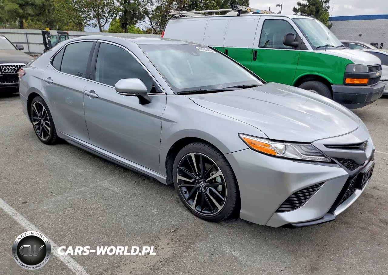2020 Toyota Camry Xse VIN:4T1K61AK7LU890597 - 4