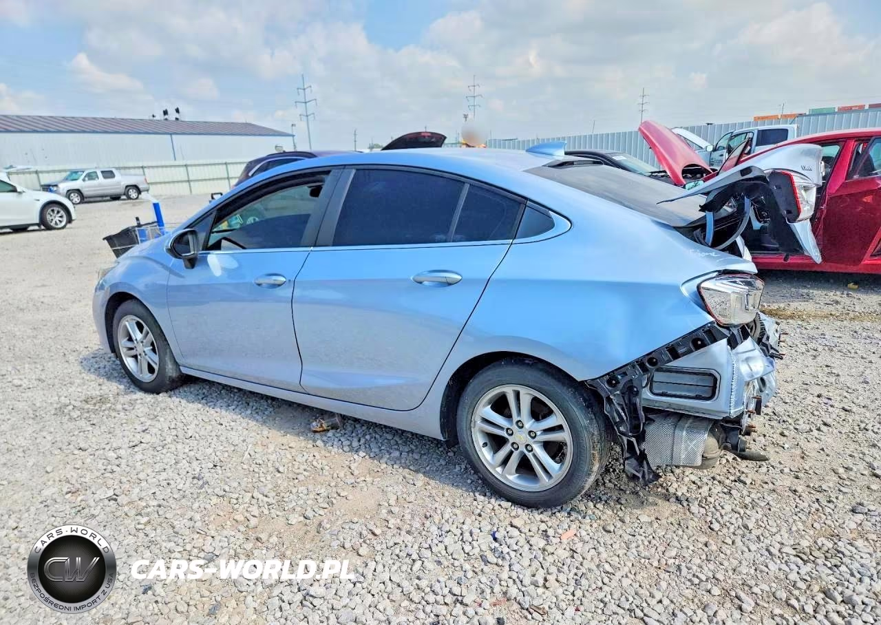 2018 Chevrolet Cruze Lt VIN:1G1BE5SM7J7161597 - 2