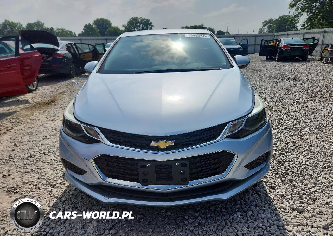 2018 Chevrolet Cruze Lt VIN:1G1BE5SM7J7161597 - 5