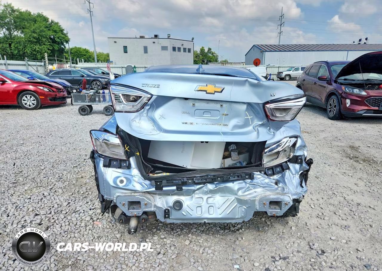 2018 Chevrolet Cruze Lt VIN:1G1BE5SM7J7161597 - 6