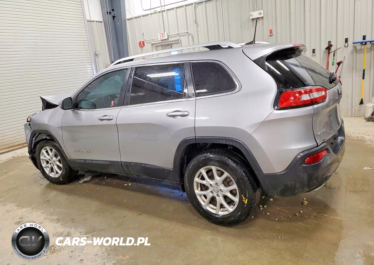 2017 Jeep Cherokee Latitude VIN:1C4PJMCS1HW538683 - 2