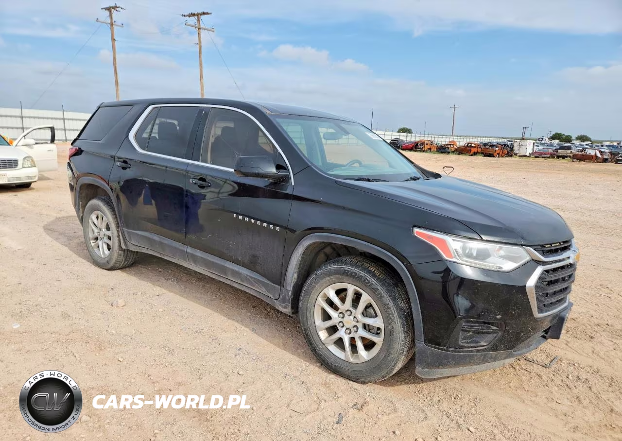 2018 Chevrolet Traverse Ls VIN:1GNERFKWXJJ119113 - 4